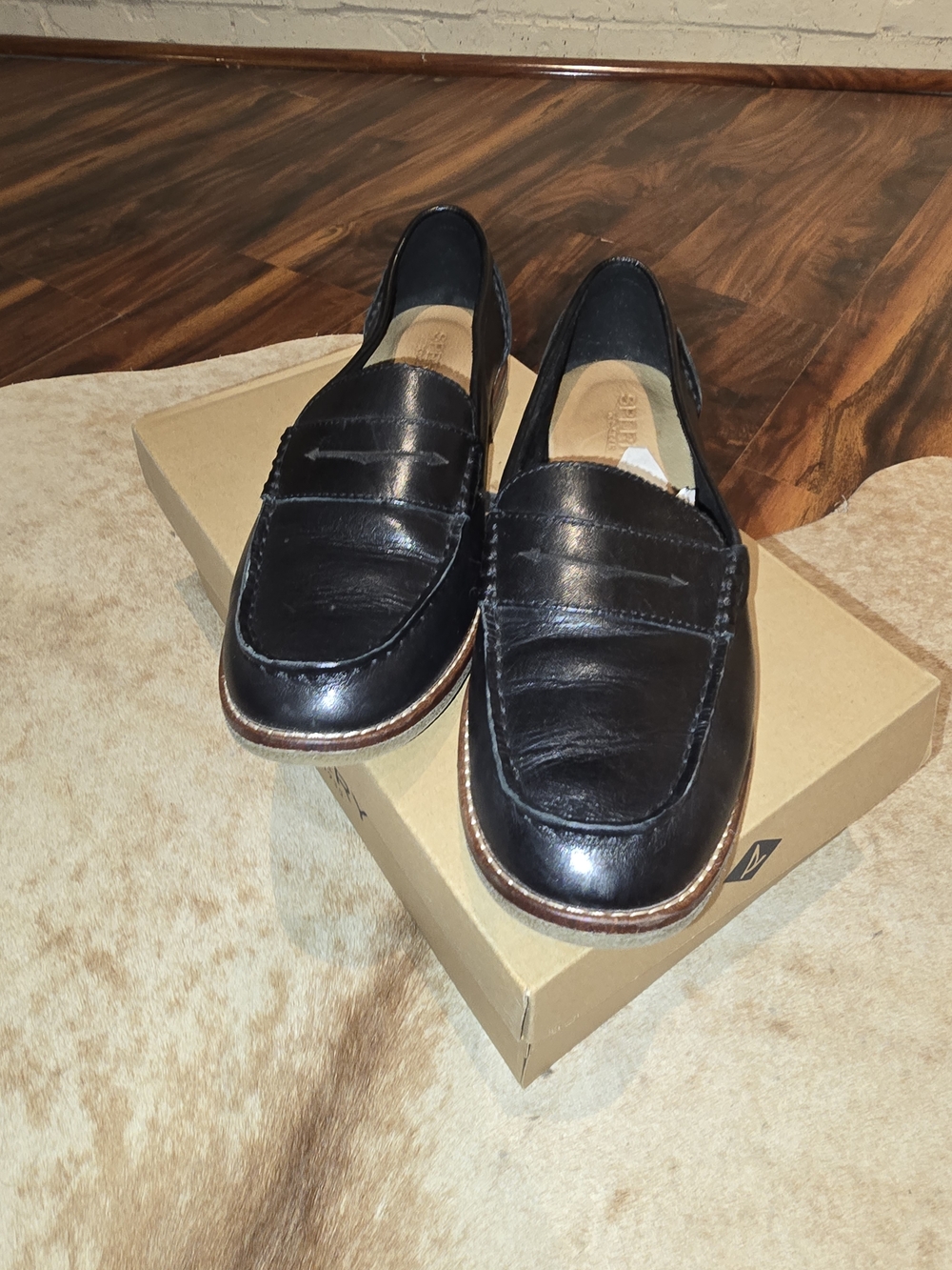 Sperry Seaport Penny Loafers (Ladies)